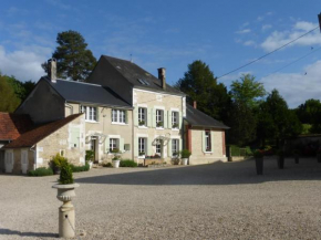 Hotels in Druyes-Les-Belles-Fontaines